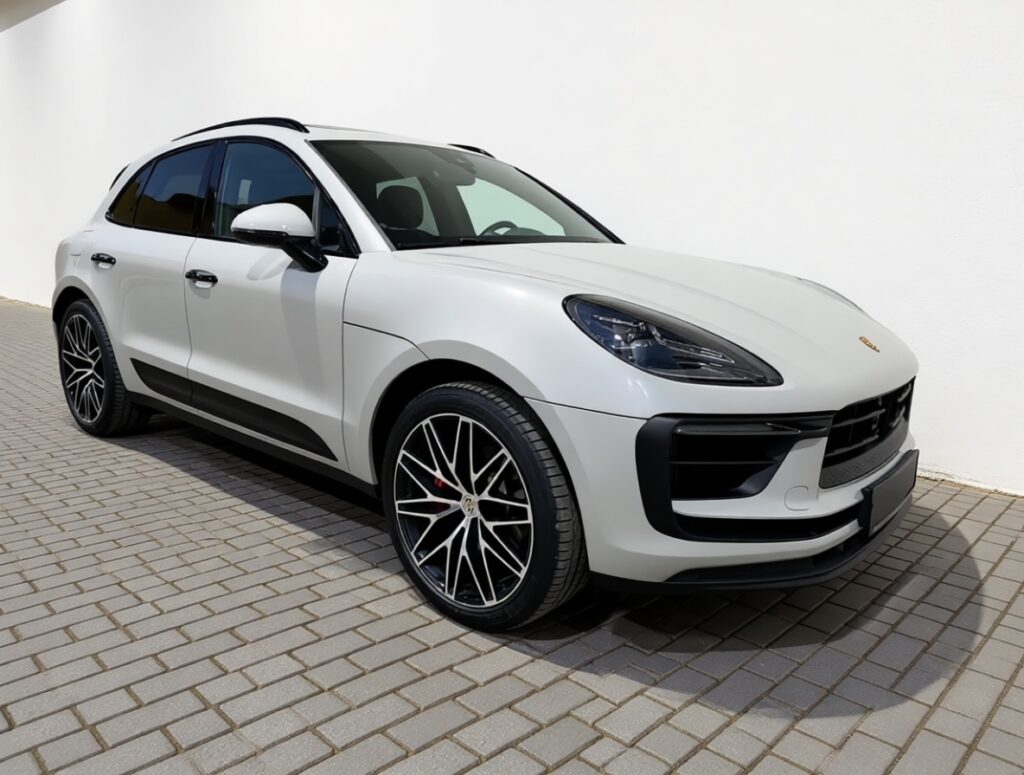 2023 Porsche Macan S