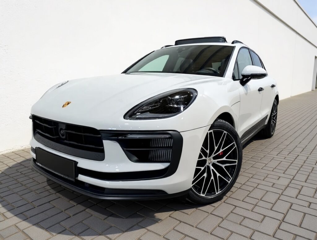2023 Porsche Macan S