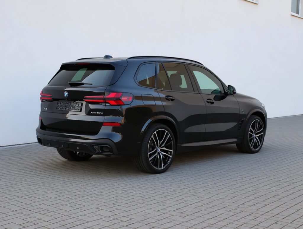2024 BMW X5 xDrive50e M Sport